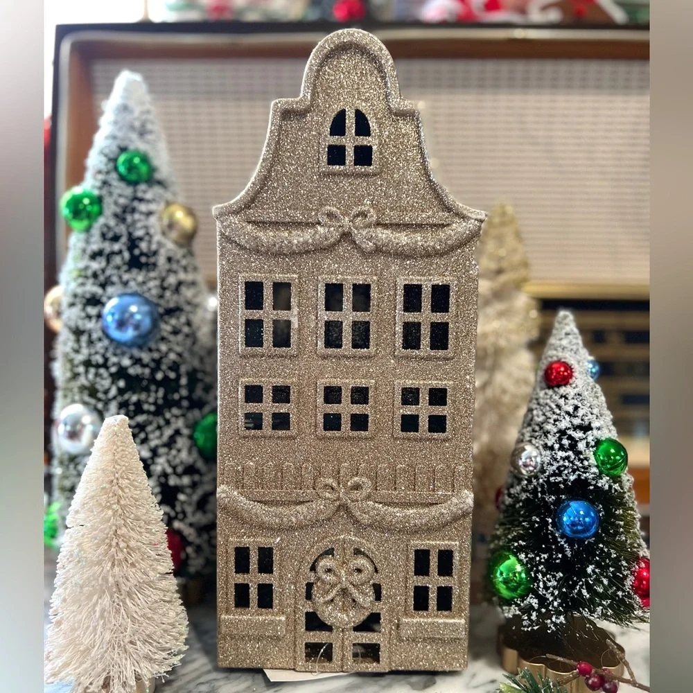 ✨NEW⚜️Target Wondershop Gold Glitter Christmas Village Building🎄